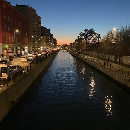 Sweet Staying At Large 3rooms In Navigli Apartment Milan