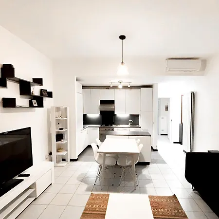 Apartment Sweet Staying At Large 3rooms In Navigli *