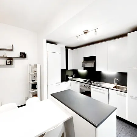 Sweet Staying At Large 3rooms In Navigli Apartment